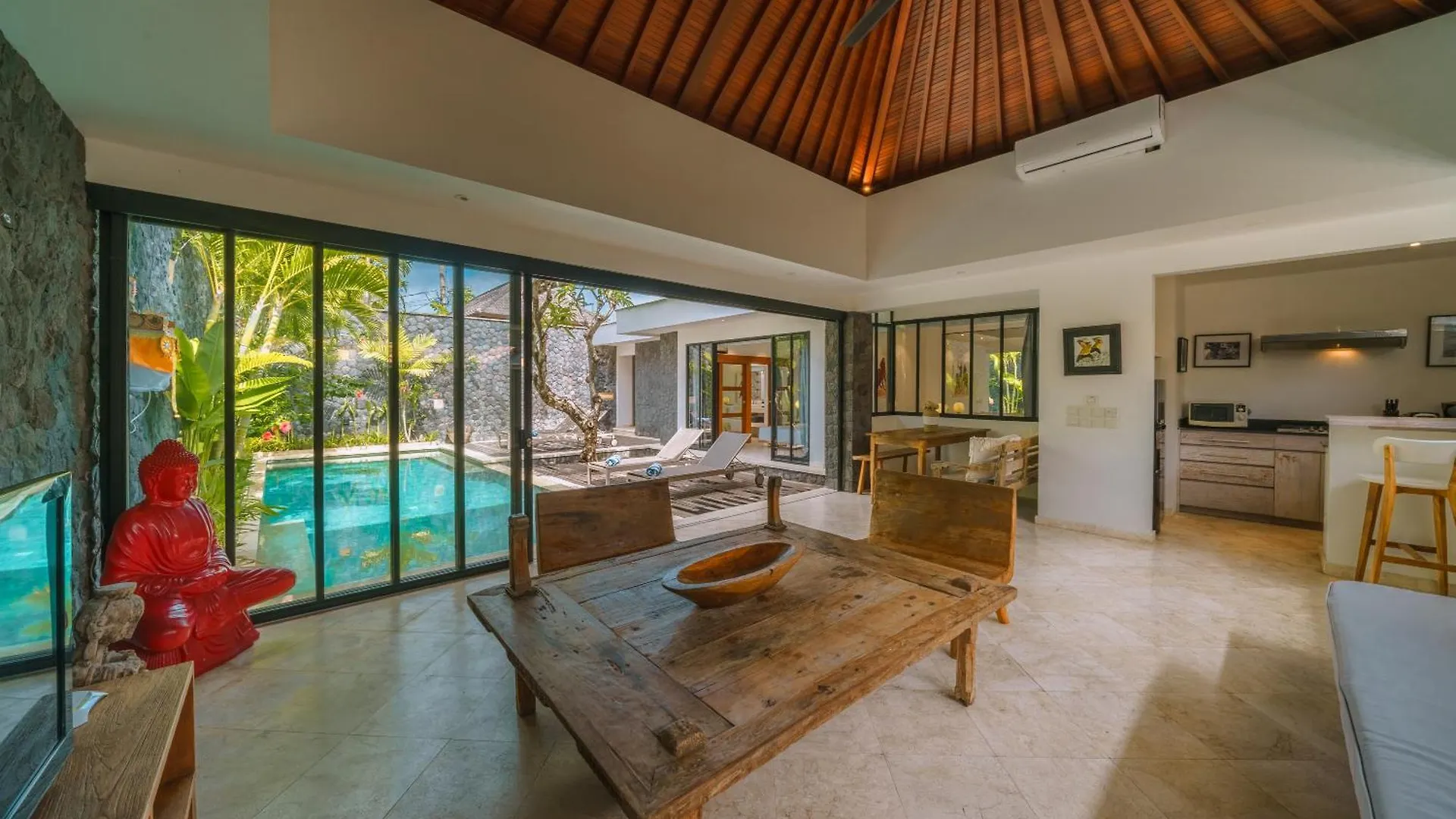 Villa Anahata: Modern 2Br Villa W/ Pool In Seminyak ! Indonesien