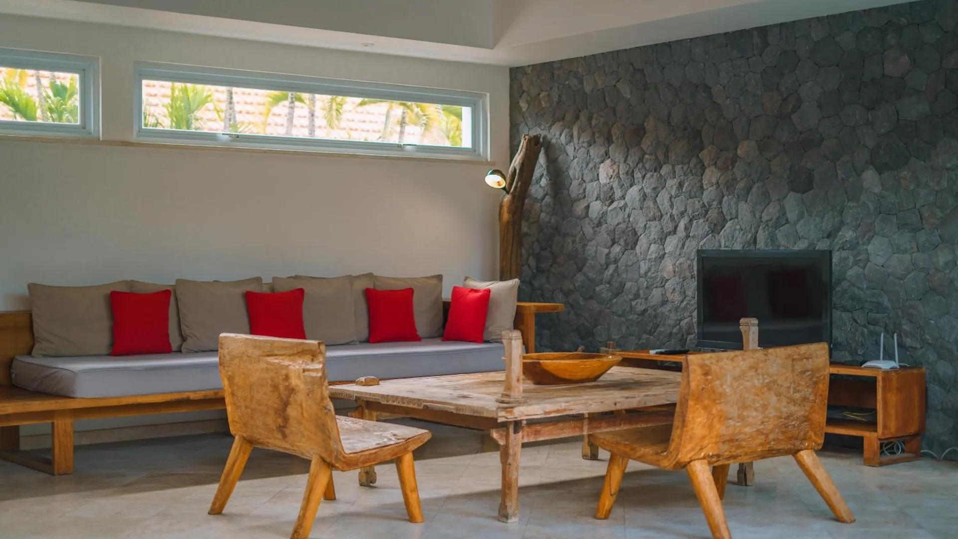 Villa Anahata: Modern 2Br Villa W/ Pool In Seminyak !