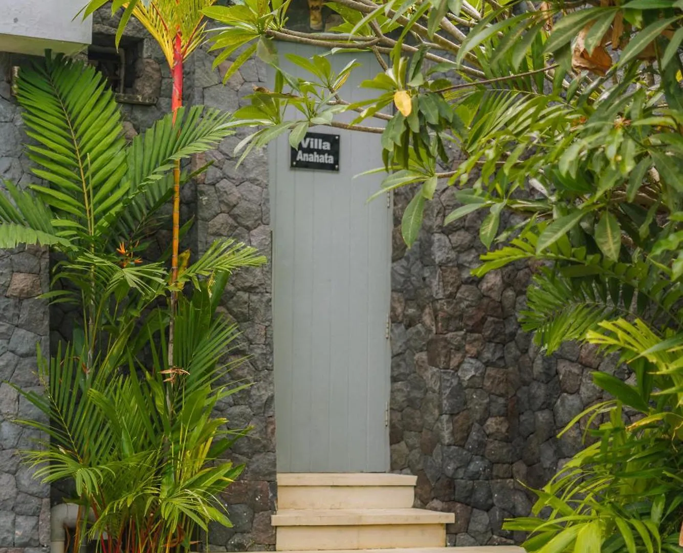 Villa Anahata: Modern 2Br Villa W/ Pool In Seminyak !