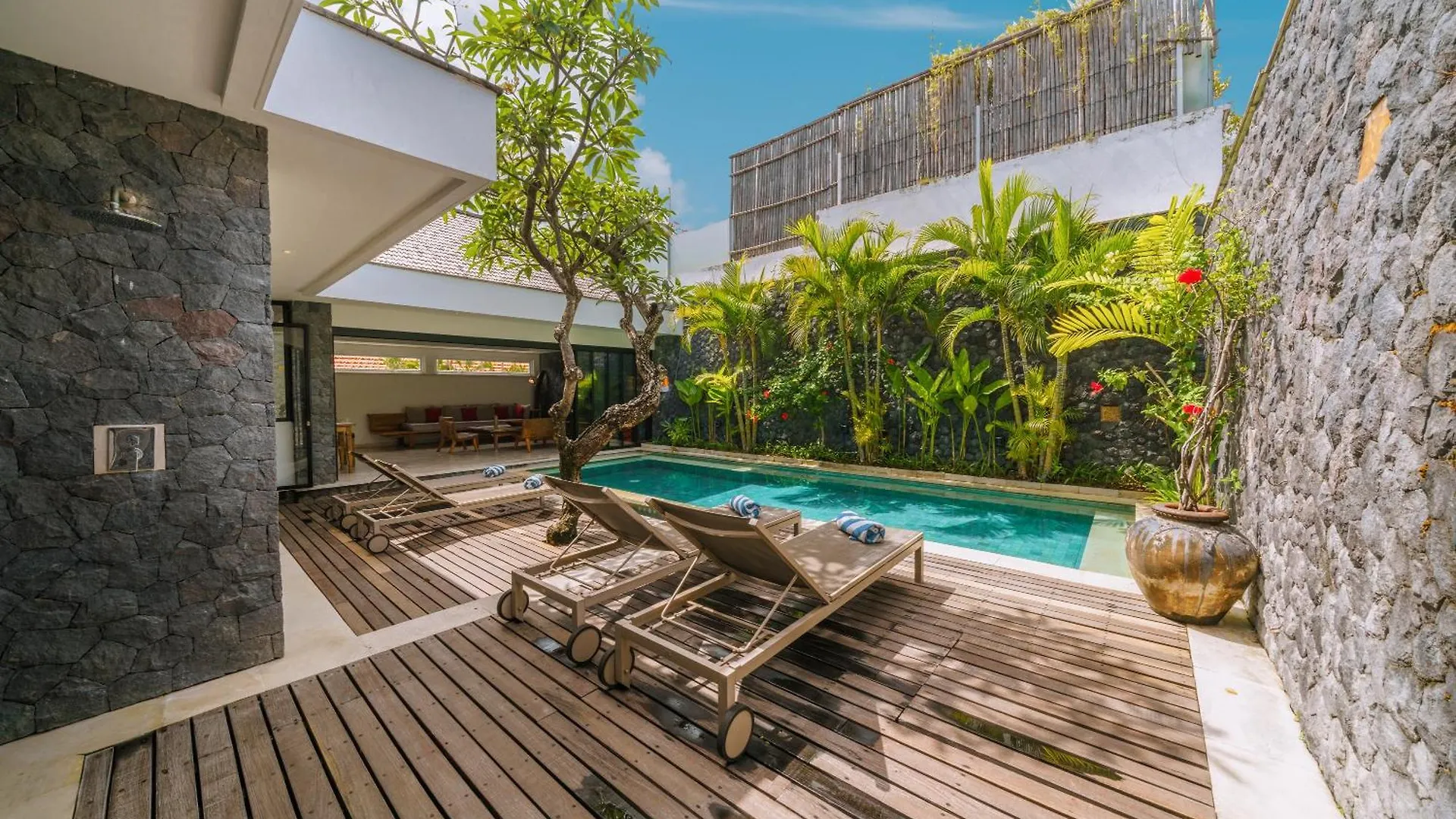Villa Anahata: Modern 2Br Villa W/ Pool In Seminyak !